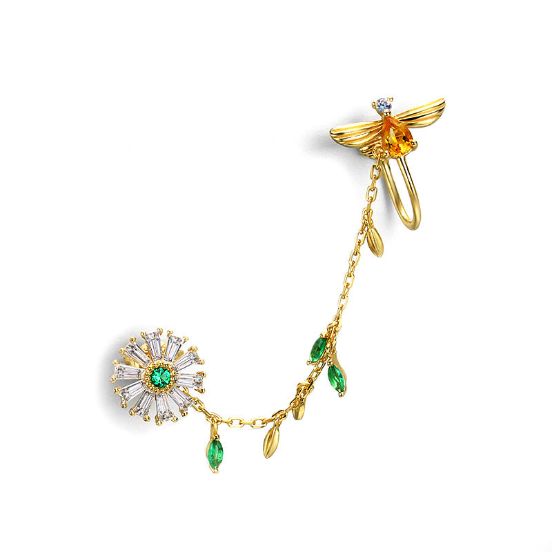 Bee Daisy Stud Earrings with Zirconia in 925 Silver